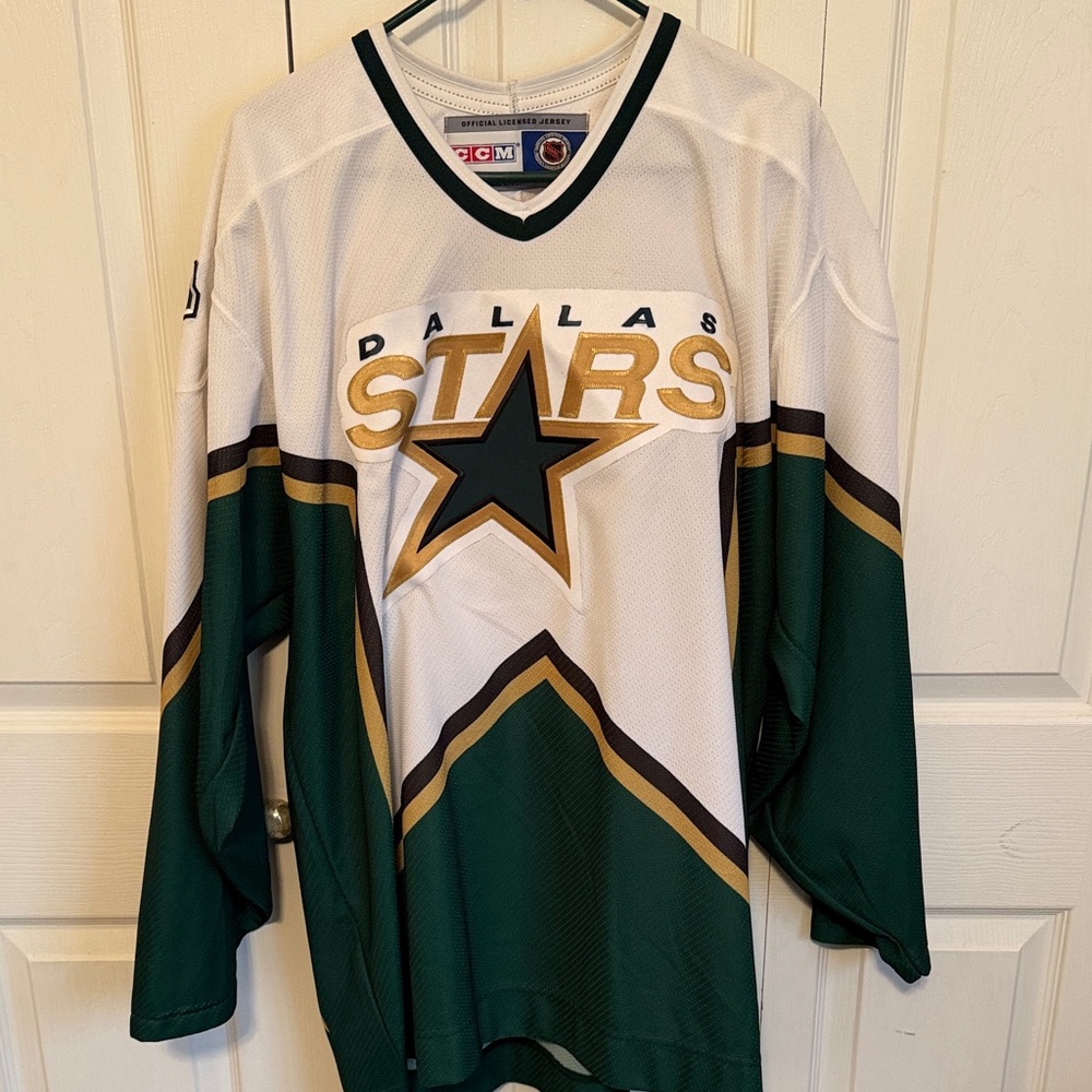 Vintage CCM Dallas Stars Hockey Jersey Green/White/Gold